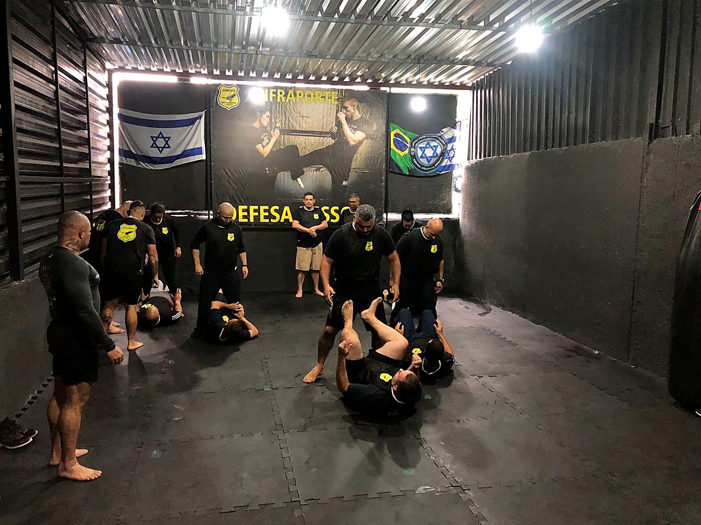 Sala de defesa pessoal
