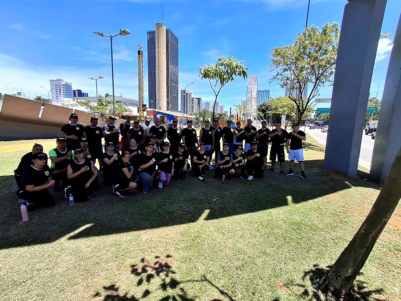 Turma em atividade externa